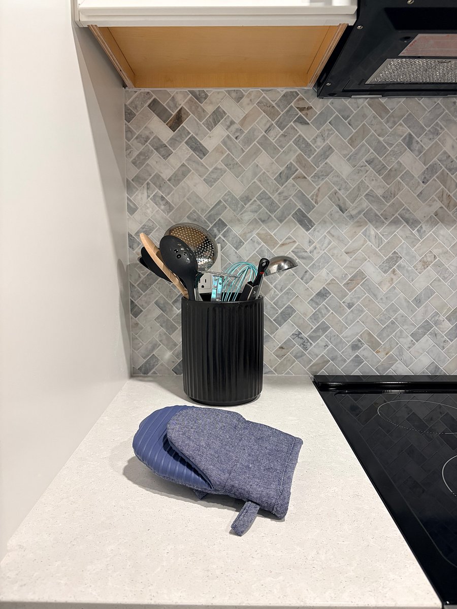 Furnished Finder property 1029076_1 photo 8