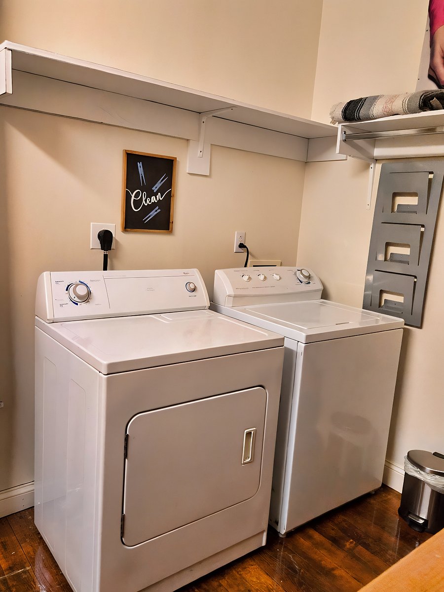 Furnished Finder property 1029104_1 photo 11