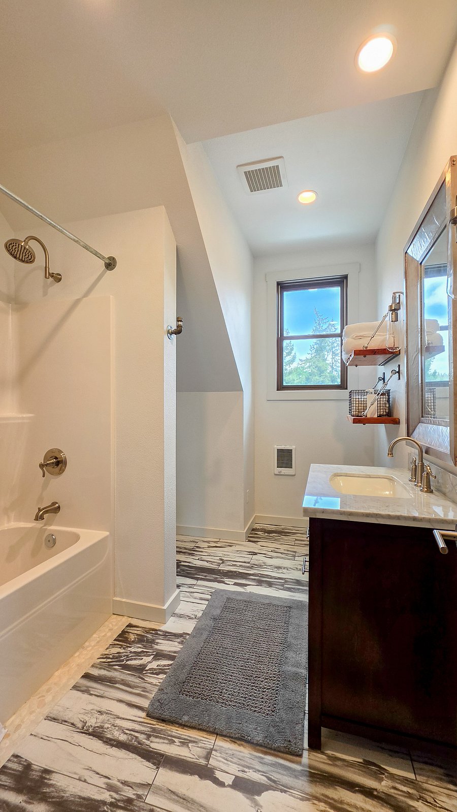 Furnished Finder property 1029154_1 photo 22