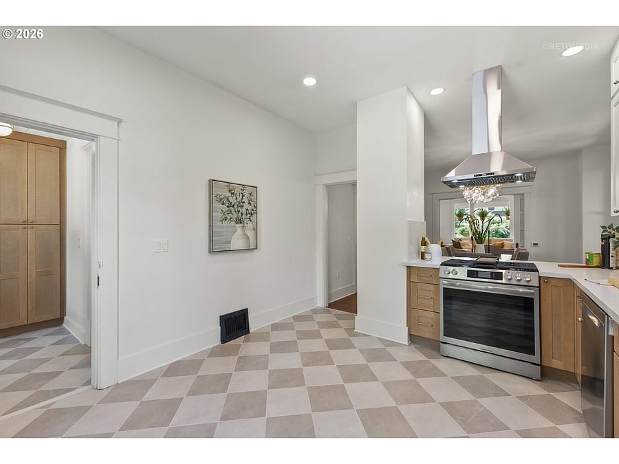 Furnished Finder property 1029171_1 photo 8