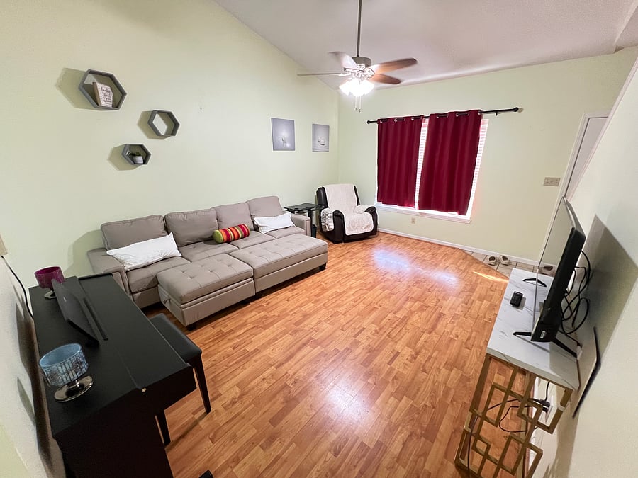 Furnished Finder property 1029189_3 photo 10
