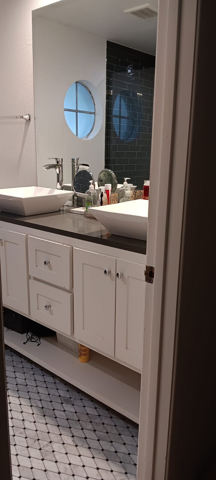 Furnished Finder property 1029206_1 photo 5