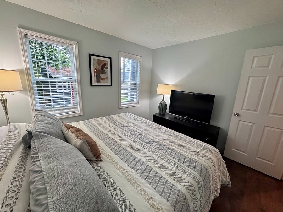 Furnished Finder property 1029213_1 photo 3