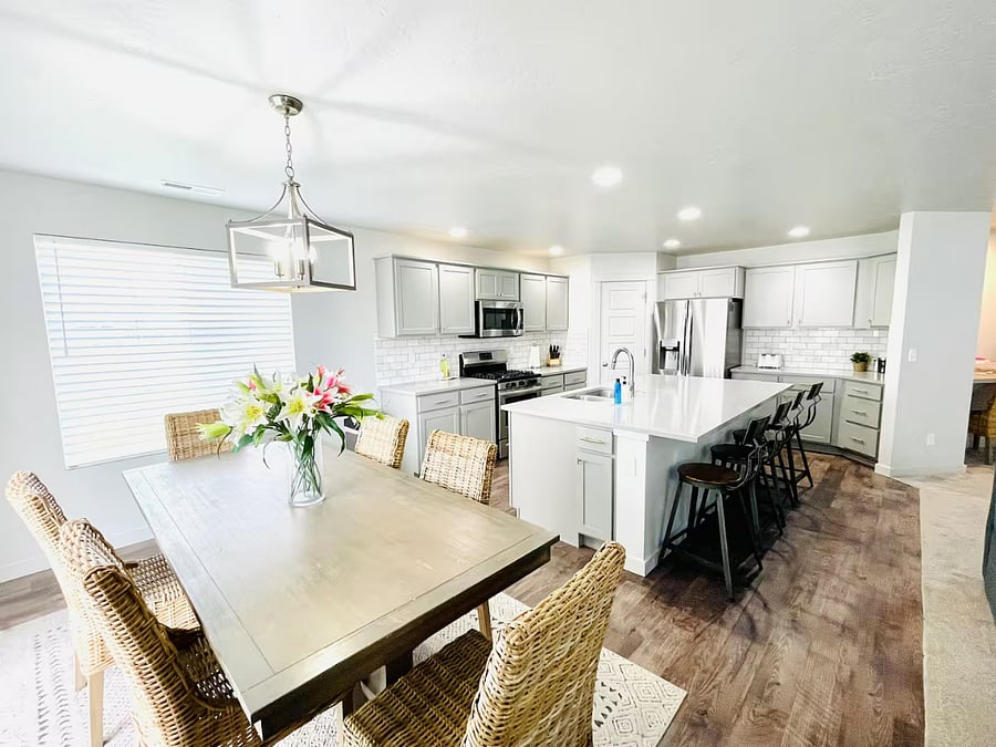 Furnished Finder property 1029218_1 photo 4