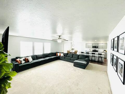 Furnished Finder property 1029218_1 photo 3