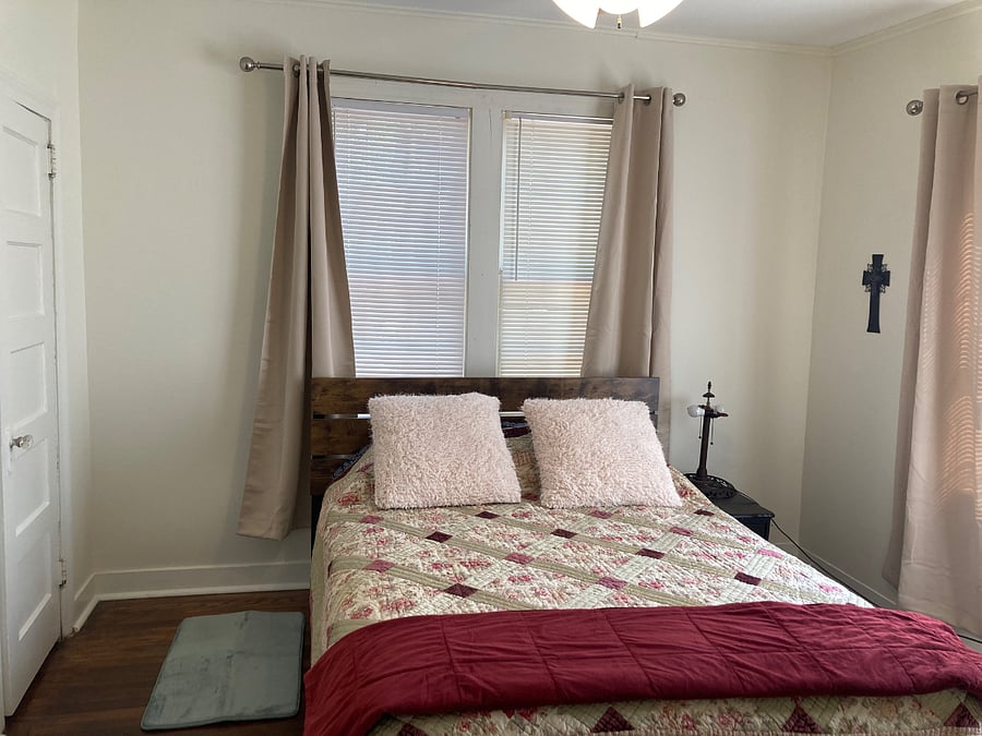Furnished Finder property 1029226_1 photo 3