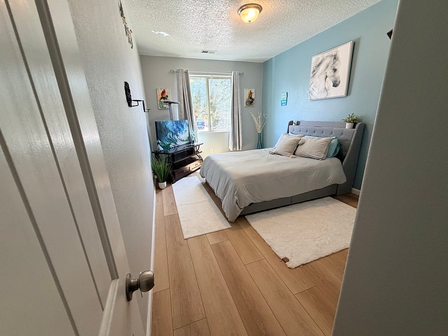 Furnished Finder property 1029228_1 photo 2