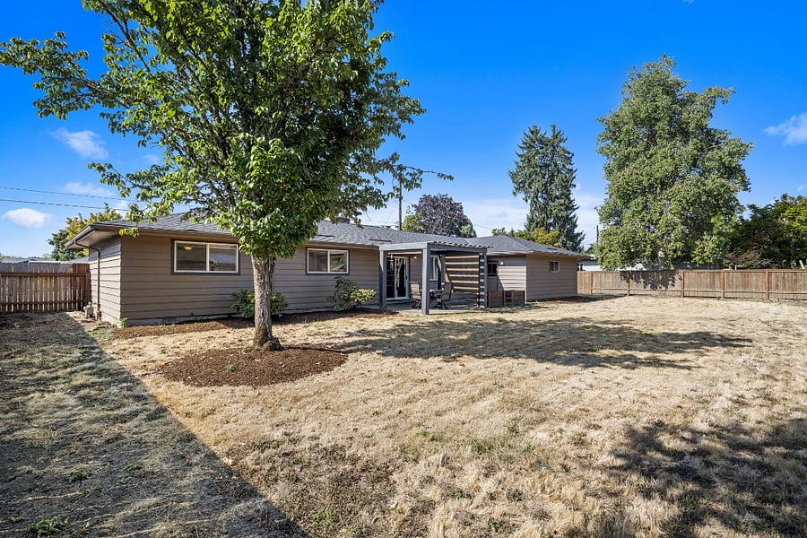 Furnished Finder property 1029273_1 photo 29