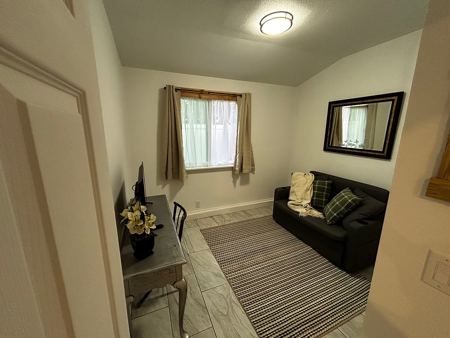 Furnished Finder property 1029281_1 photo 3