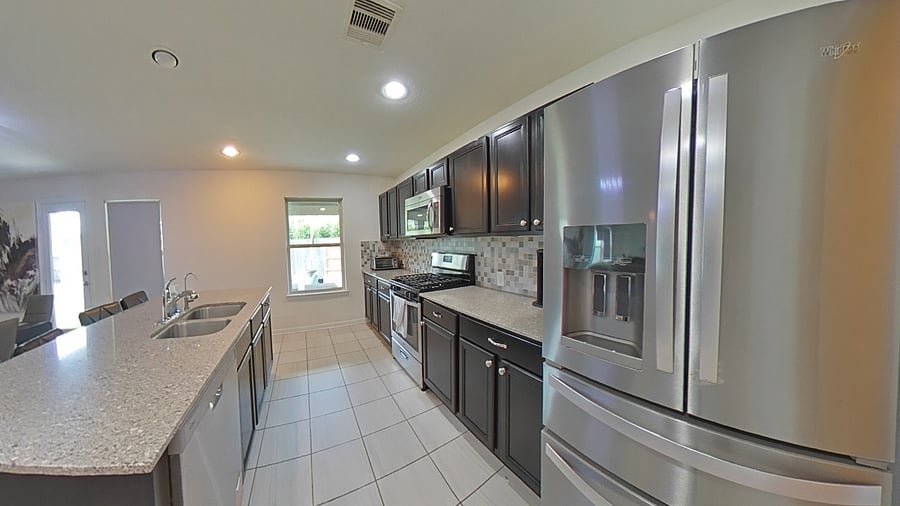 Furnished Finder property 1029298_1 photo 3