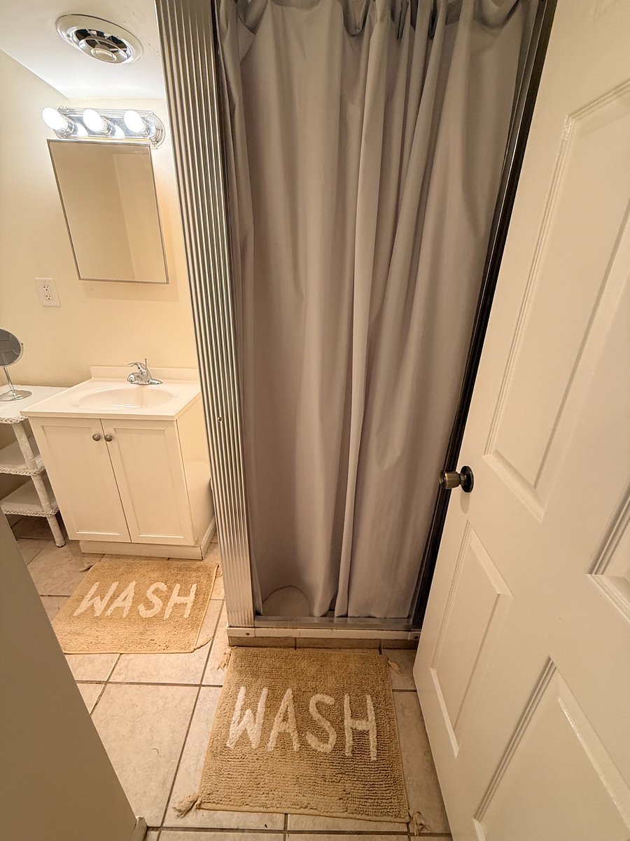 Furnished Finder property 1029307_1 photo 3