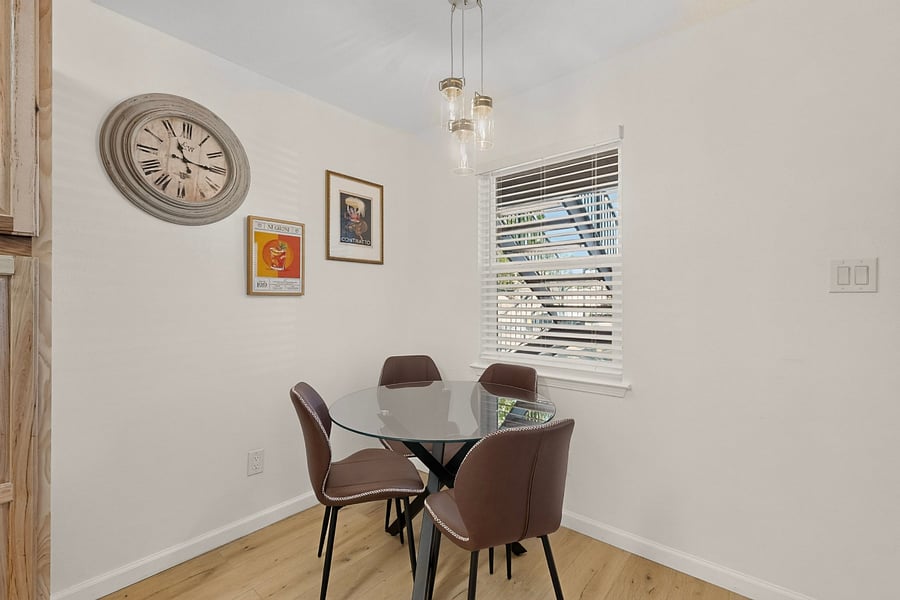 Furnished Finder property 1029313_1 photo 13