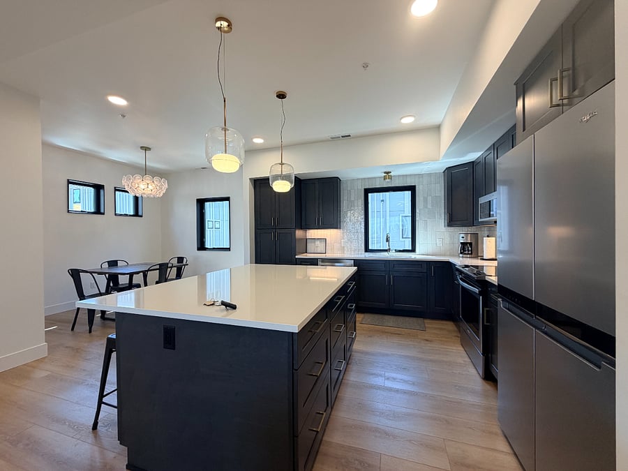 Furnished Finder property 1029335_1 photo 4