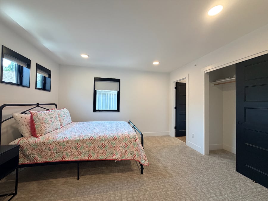 Furnished Finder property 1029335_1 photo 12