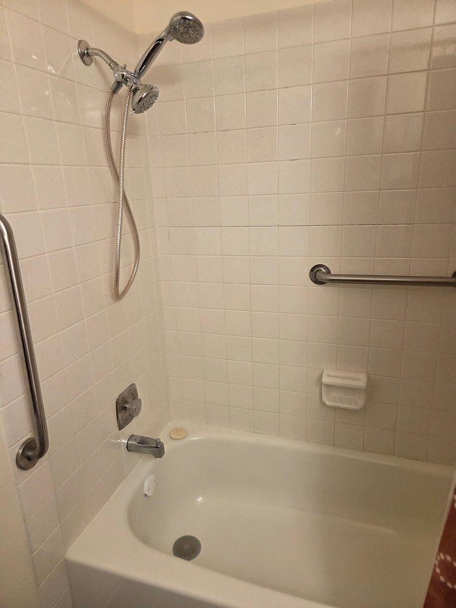Furnished Finder property 1029338_1 photo 18