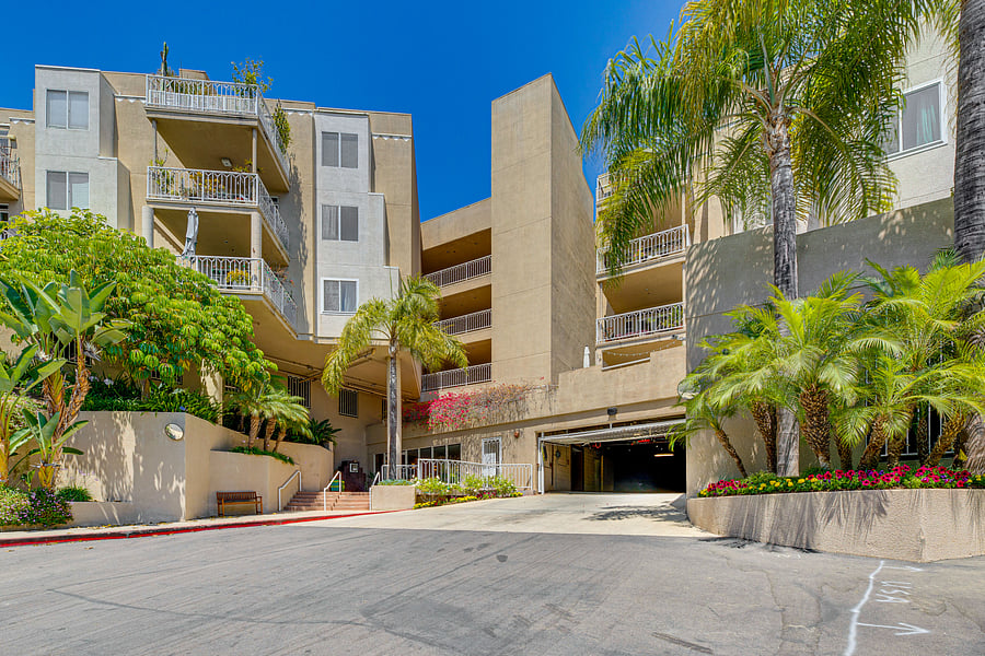 Furnished Finder property 1029343_1 photo 34