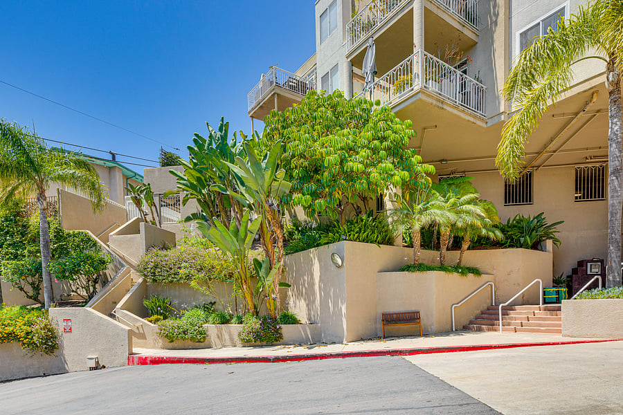 Furnished Finder property 1029343_1 photo 37