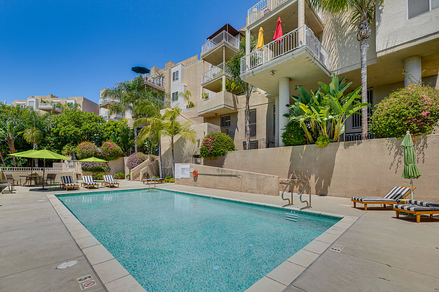 Furnished Finder property 1029343_1 photo 29