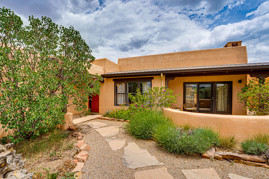 Furnished Finder property 1029348_1 photo 25