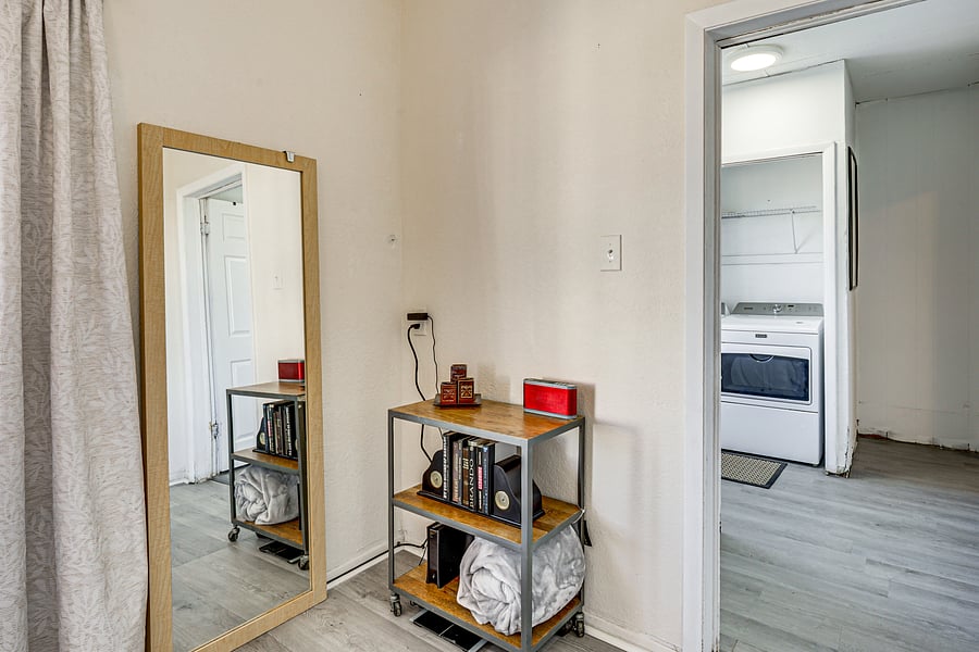 Furnished Finder property 1029349_1 photo 17