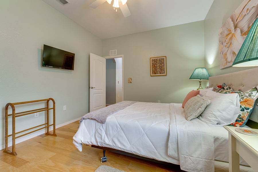 Furnished Finder property 1029357_1 photo 17