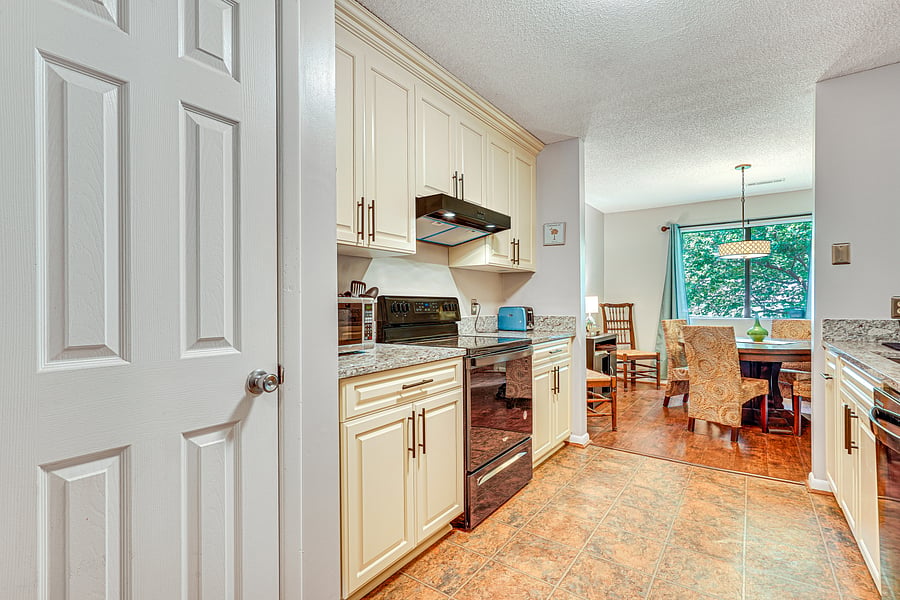 Furnished Finder property 1029372_1 photo 3