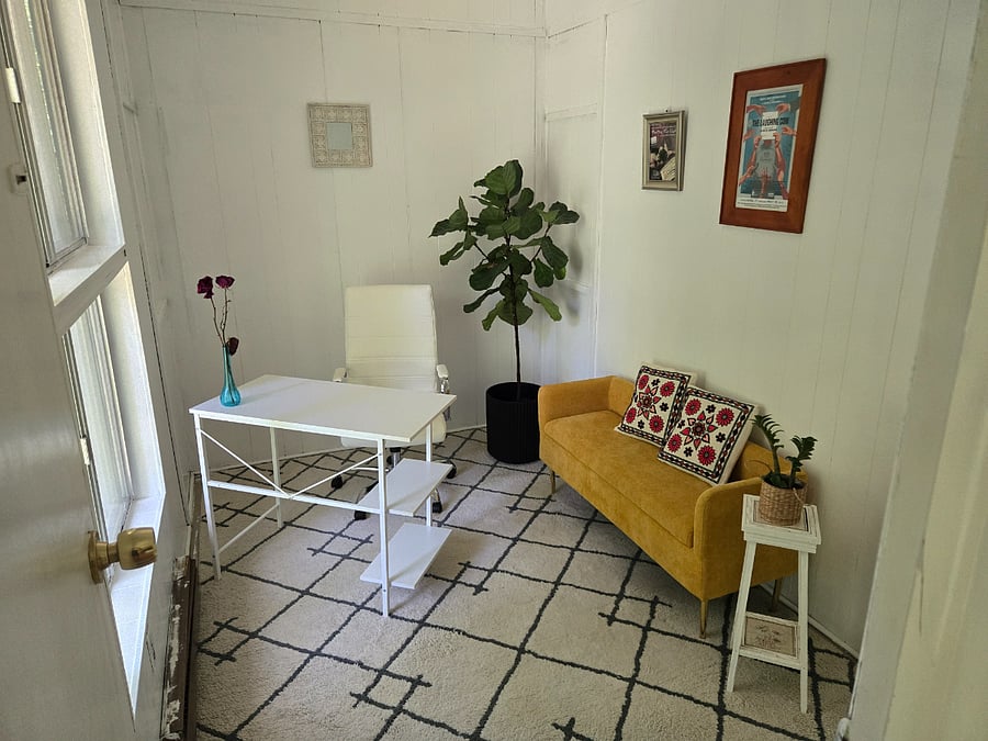 Furnished Finder property 1029417_1 photo 2