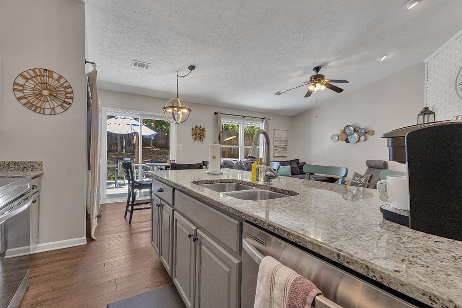 Furnished Finder property 1029419_1 photo 4