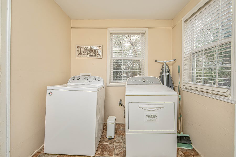 Furnished Finder property 1029446_1 photo 10