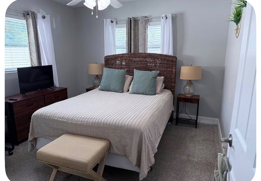 Furnished Finder property 1029459_1 photo 3