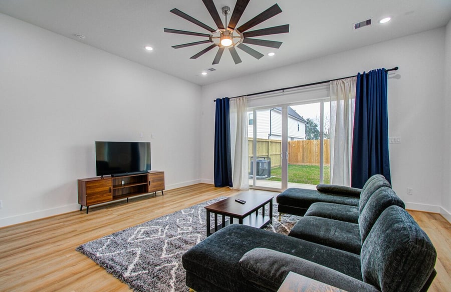 Furnished Finder property 1029470_1 photo 24