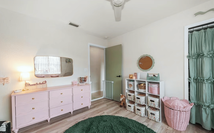 Furnished Finder property 1029473_1 photo 10