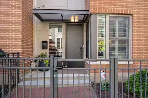Furnished Finder property 1029528_1 photo 30