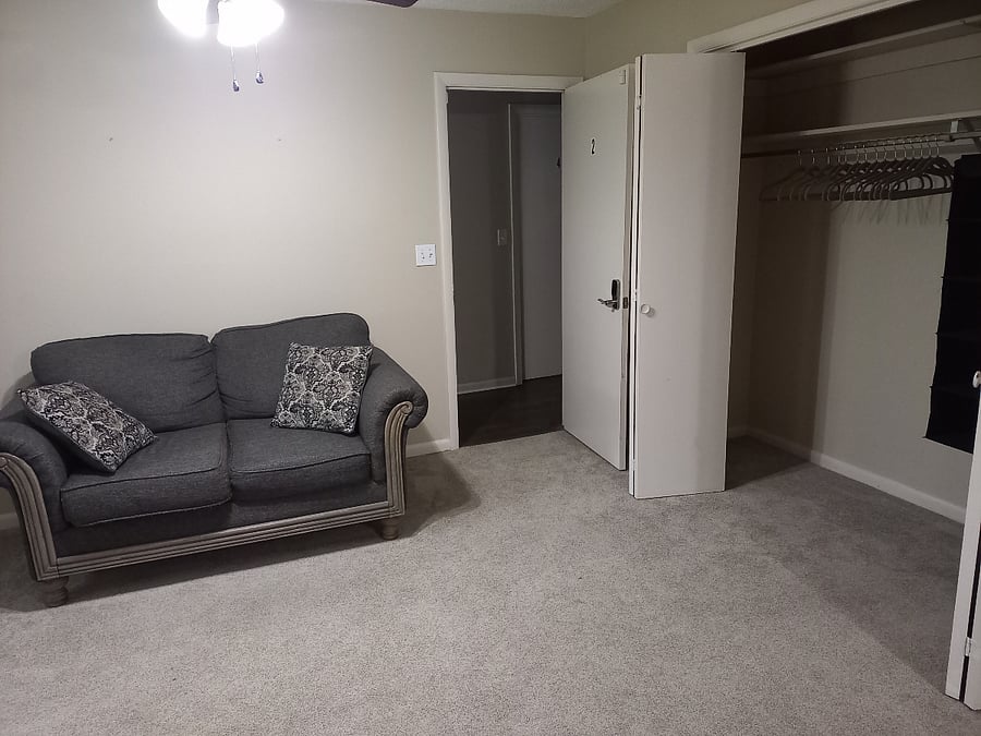 Furnished Finder property 1029548_1 photo 3