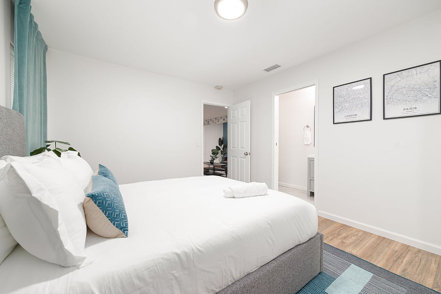 Furnished Finder property 1029614_1 photo 10