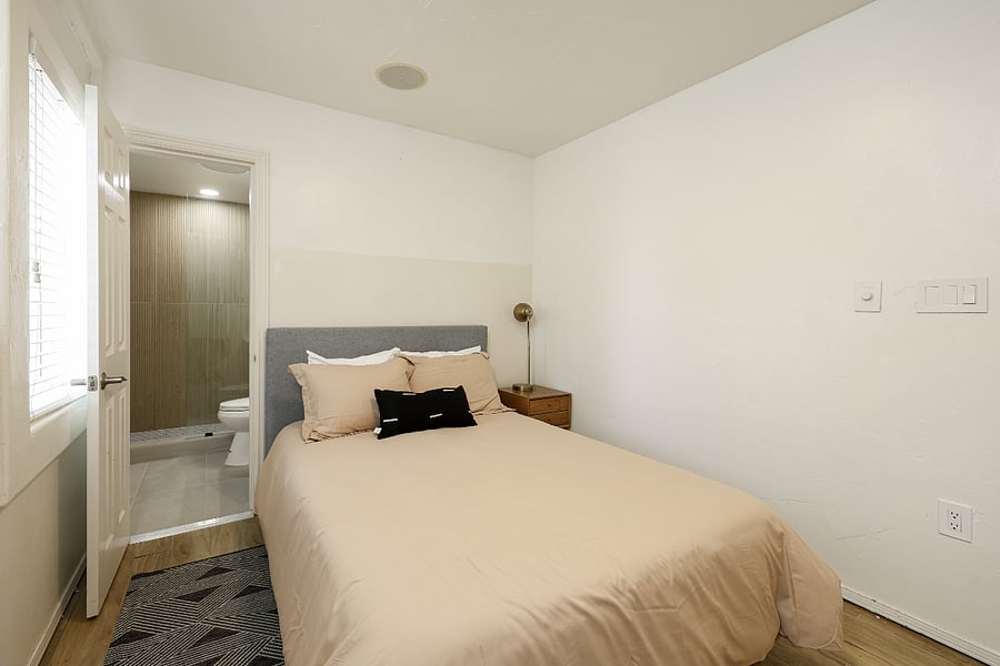 Furnished Finder property 1029614_1 photo 25