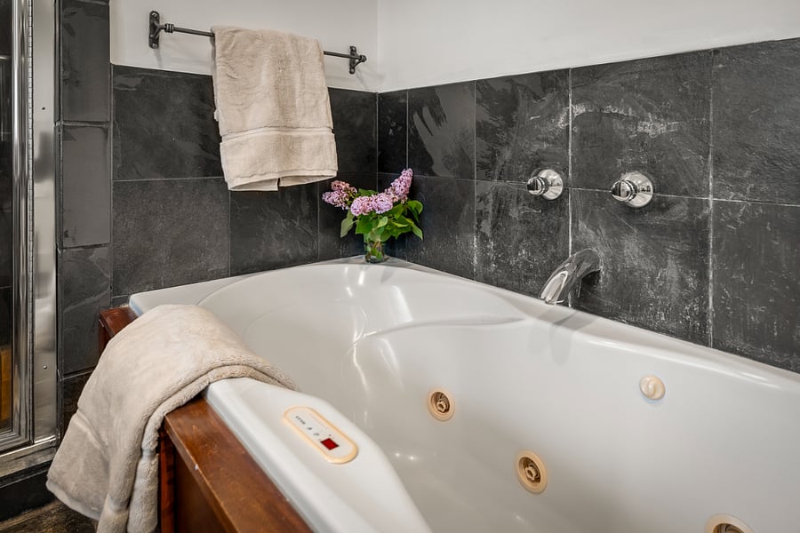 Furnished Finder property 1029629_1 photo 48