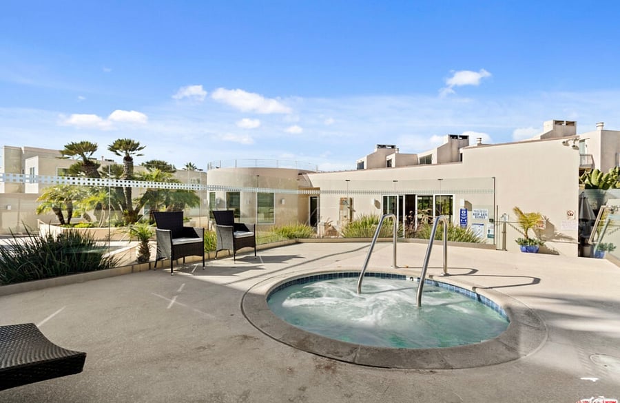 Furnished Finder property 1029630_1 photo 13