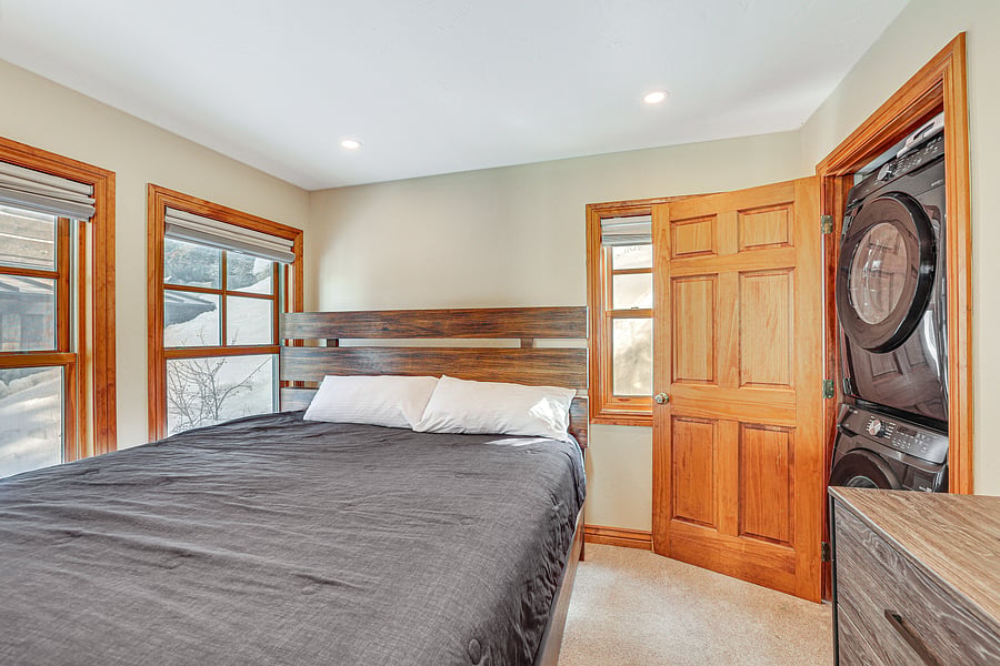 Furnished Finder property 1029652_1 photo 10