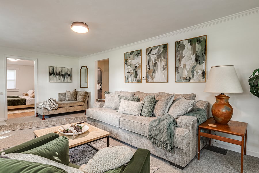 Furnished Finder property 1029657_1 photo 3