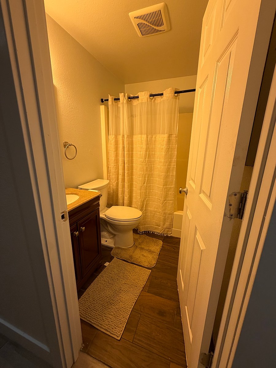 Furnished Finder property 1029704_1 photo 3