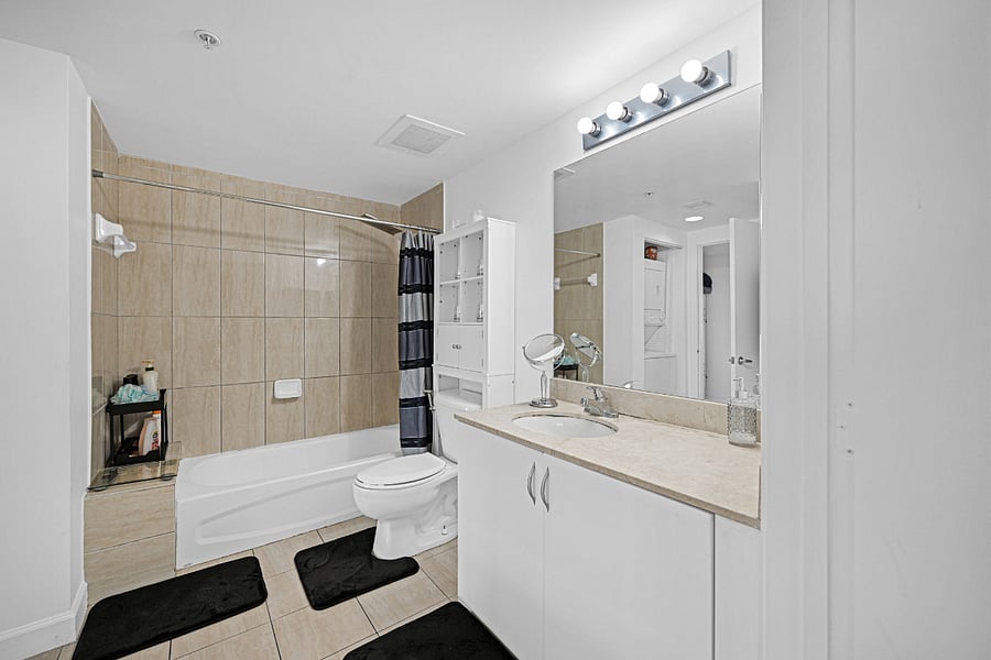 Furnished Finder property 1029707_1 photo 10