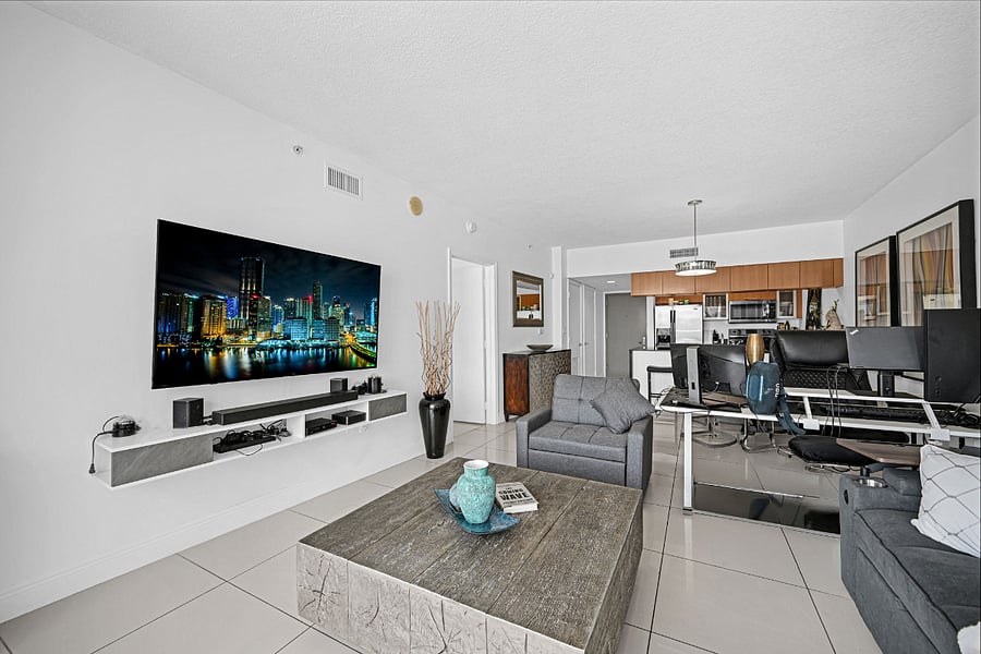 Furnished Finder property 1029707_1 photo 19