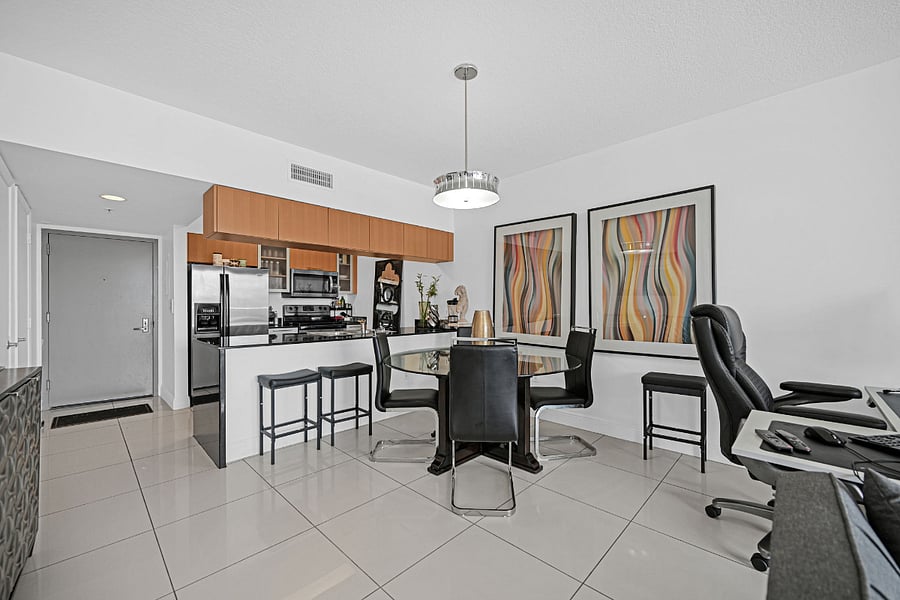 Furnished Finder property 1029707_1 photo 21