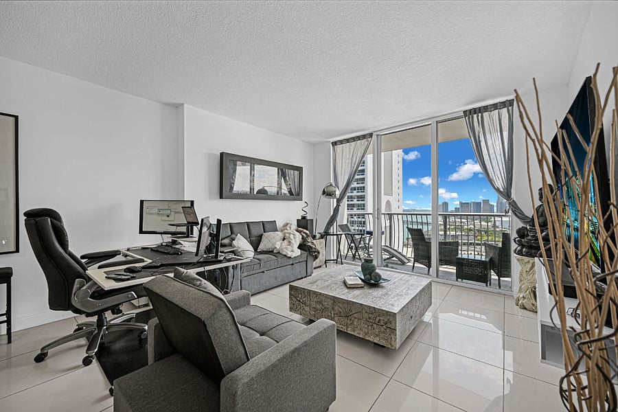 Furnished Finder property 1029707_1 photo 13
