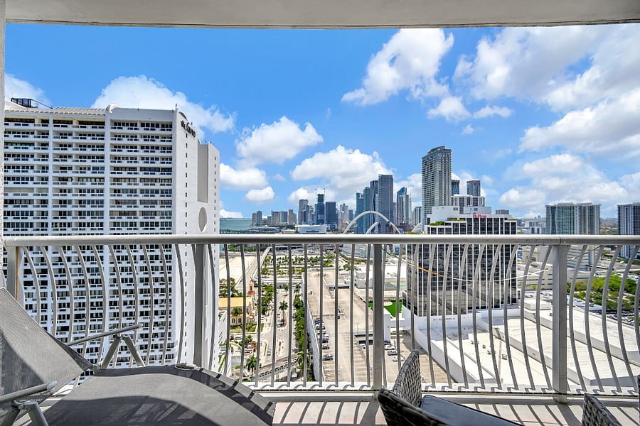 Furnished Finder property 1029707_1 photo 29
