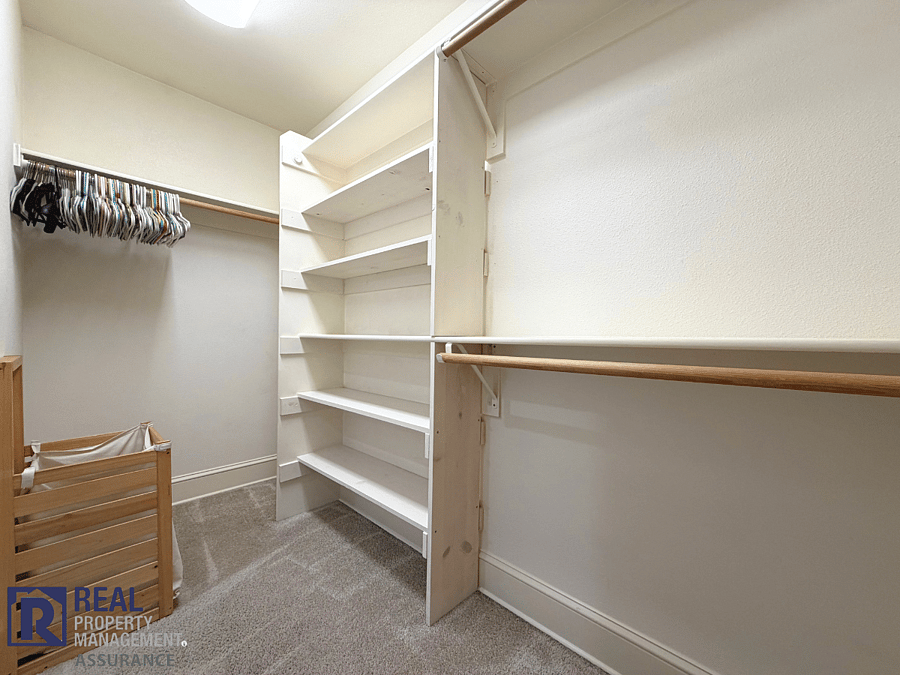 Furnished Finder property 1029709_1 photo 16
