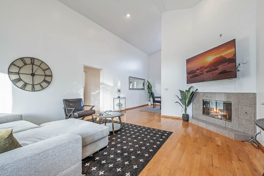 Furnished Finder property 1029722_1 photo 3