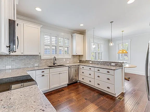 Furnished Finder property 1029735_1 photo 7
