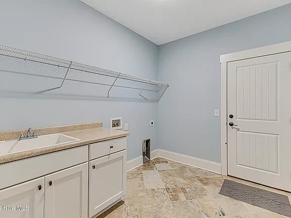 Furnished Finder property 1029735_1 photo 21